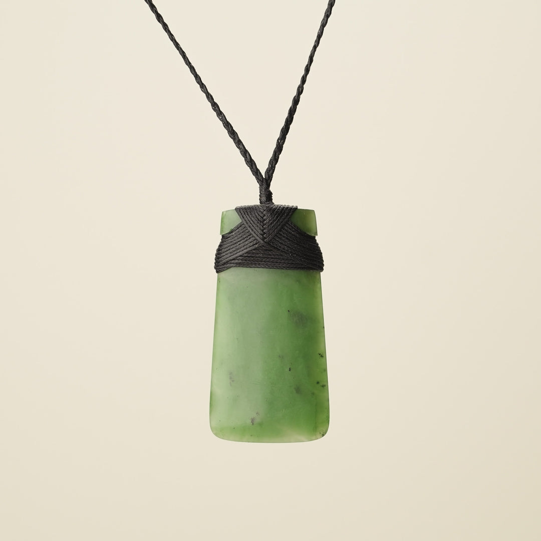 Medium Large Greenstone Toki