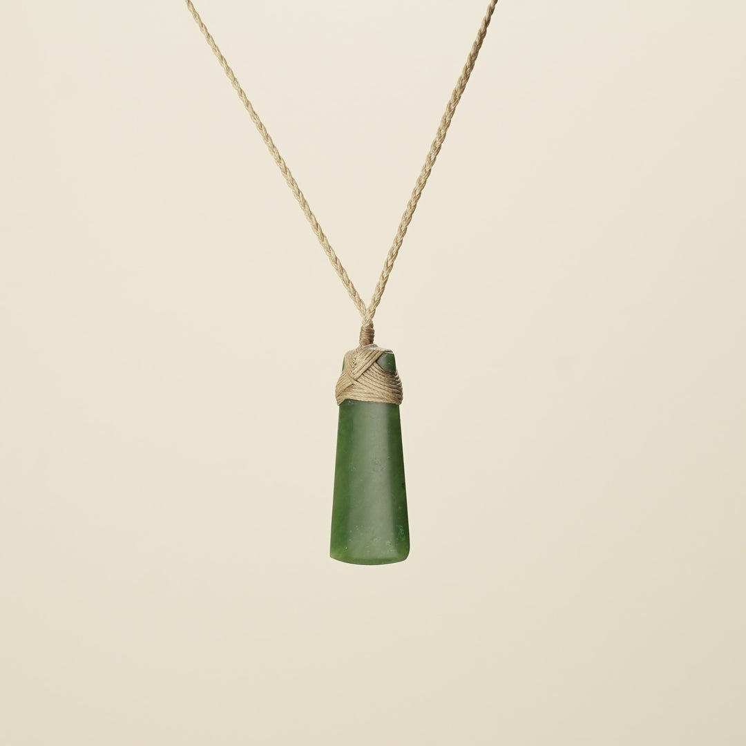 Toki Greenstone – Small, Tan Binding