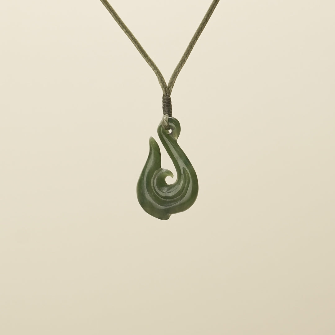 Hei Matau Pounamu Small Pendant