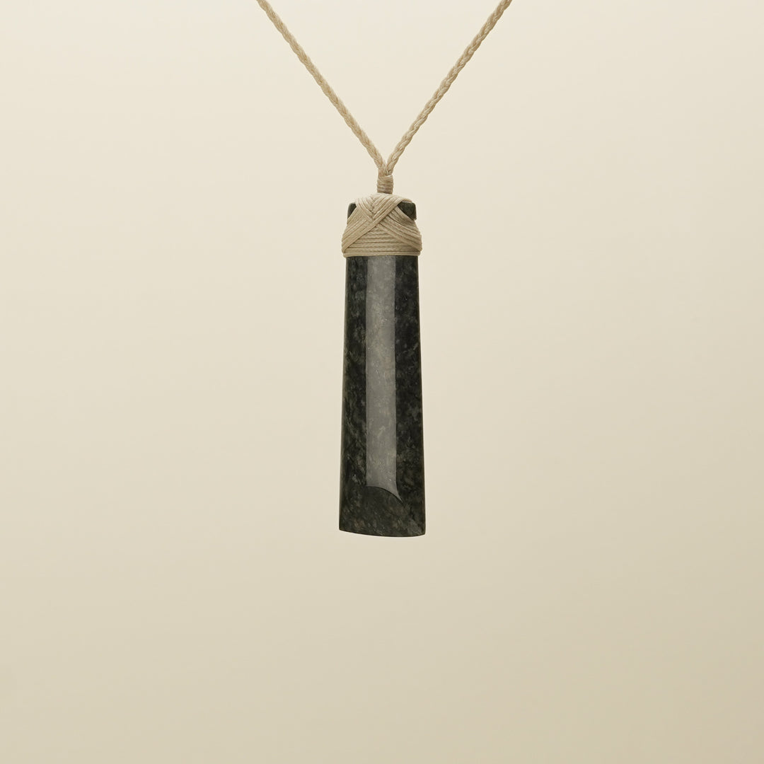 Tangiwai Bowenite Large Toki Pounamu Pendant