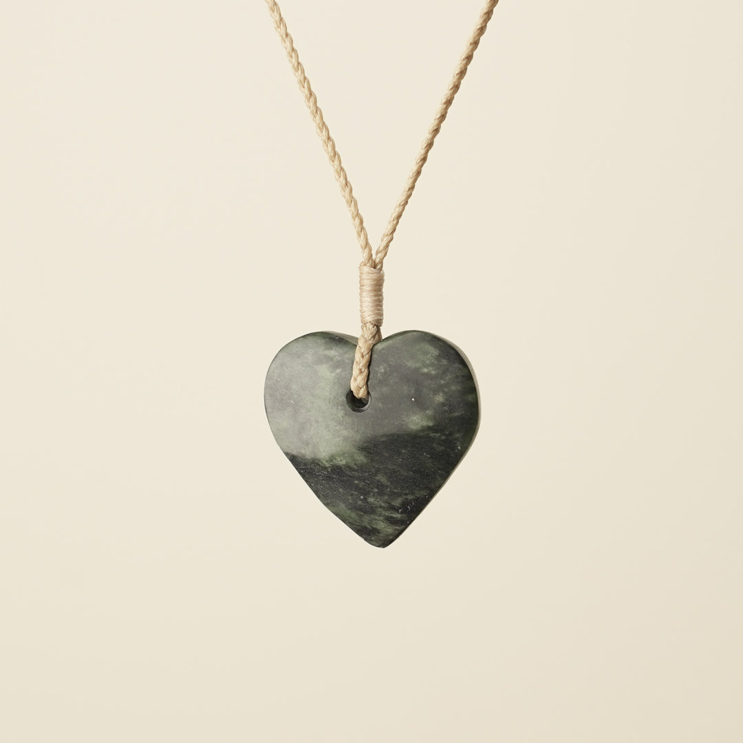 Manawa Heart Kawakawa Pounamu Small – Medium Pendant