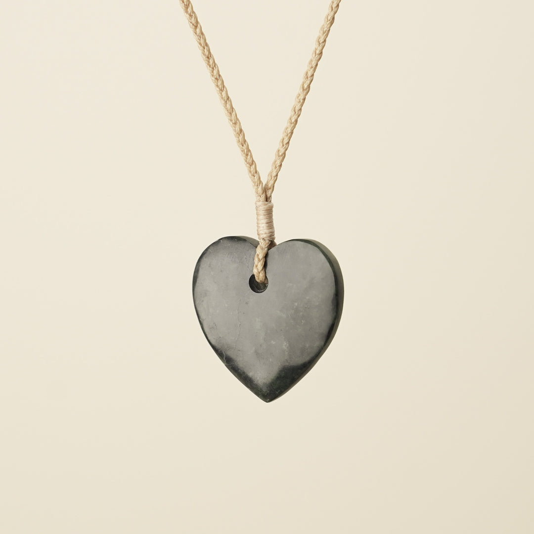 Manawa Heart Kawakawa Pounamu – Small Medium Pendant