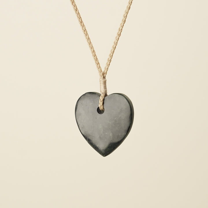 Manawa Heart Kawakawa Pounamu – Small Medium Pendant