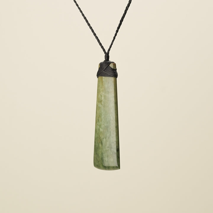 Extra Large Greenstone Toki, Matte