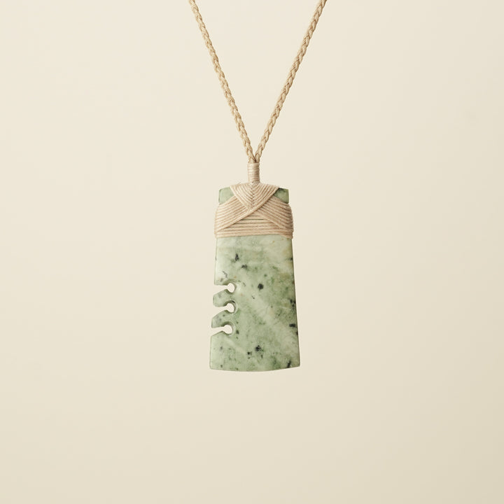 Notched Toki Inanga Medium – Pendant
