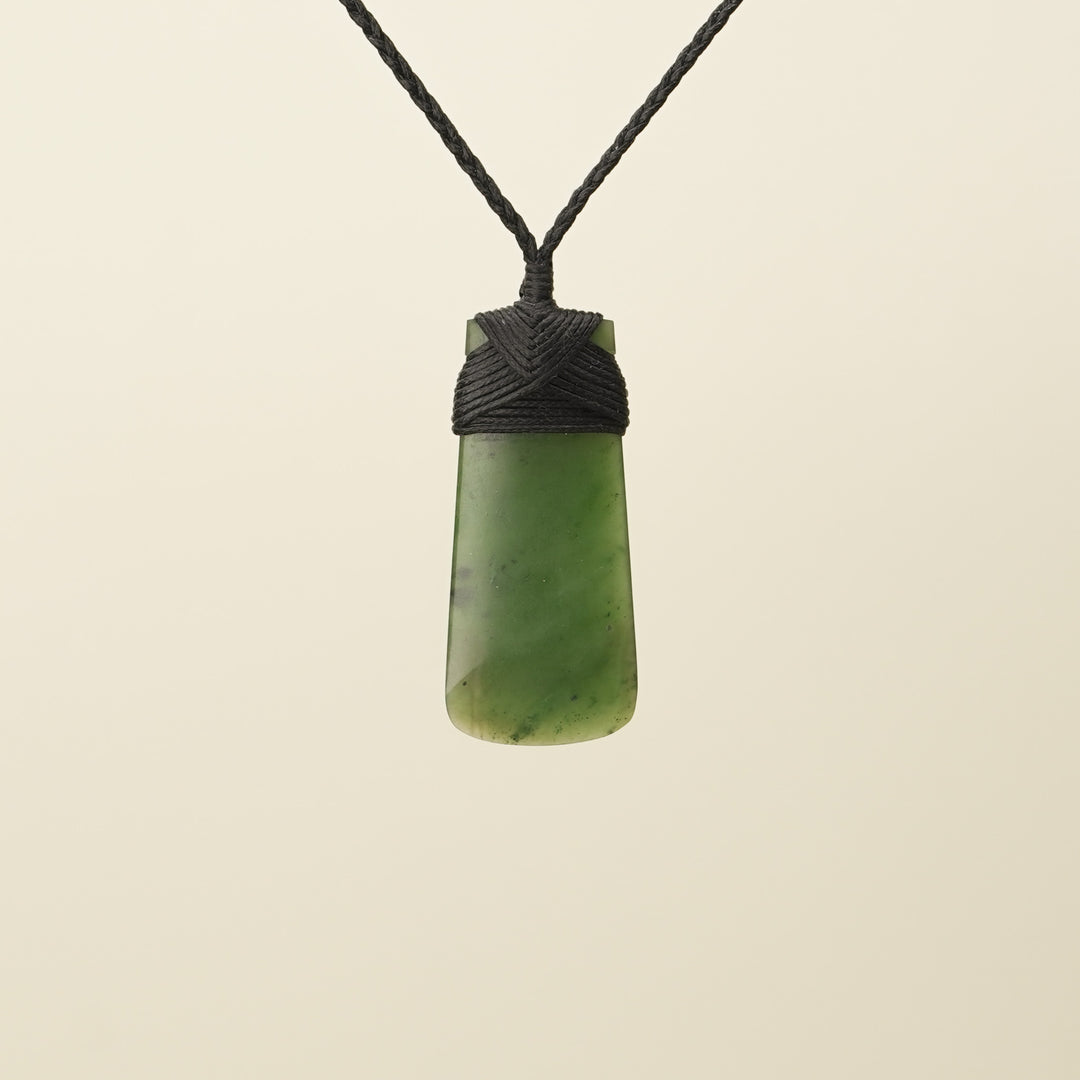 Medium Kahurangi Pounamu Toki