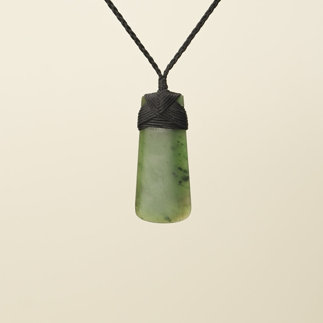 Medium Kahurangi Pounamu Toki