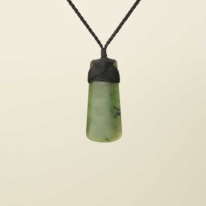 Medium Kahurangi Pounamu Toki