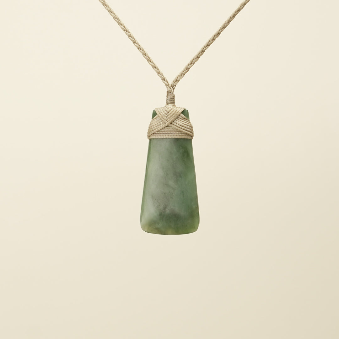 Small Inanga Toki Pounamu Pendant