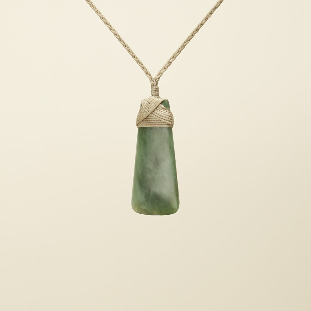 Small Inanga Toki Pounamu Pendant