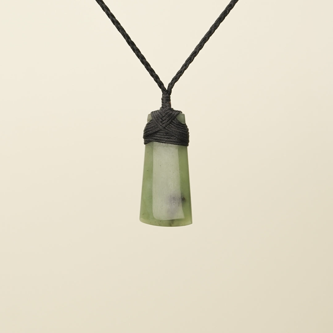 Medium Inanga Toki Pounamu Pendant