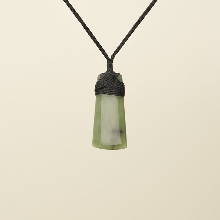 Medium Inanga Toki Pounamu Pendant