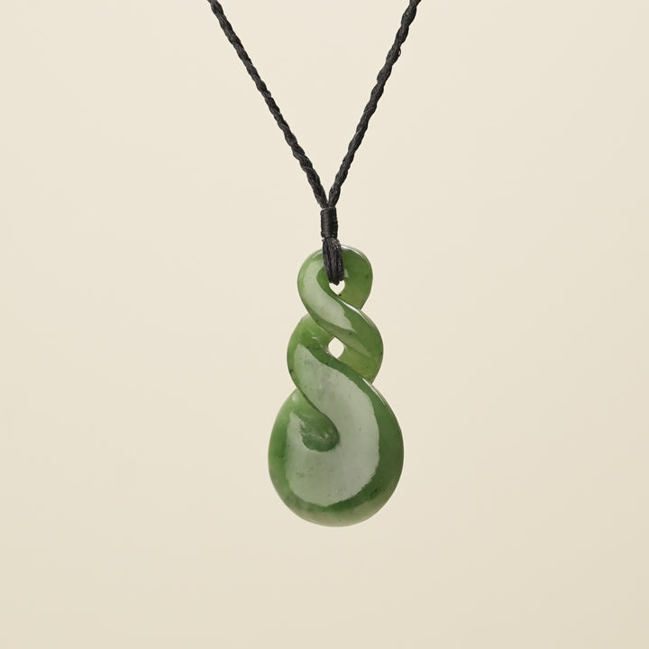 Double Pikorua Twist Pounamu – Large