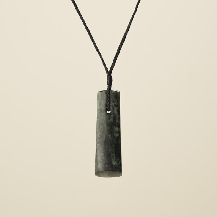 Toki Kōkopu Pounamu Medium Large Pendant