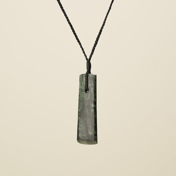 Toki Kōkopu Pounamu Medium Large Pendant