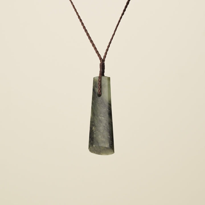 Toki Kōkopu Pounamu Medium Large Pendant, Brown Binding
