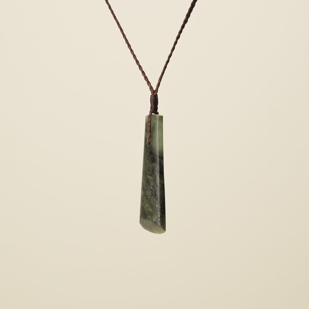 Toki Kōkopu Pounamu Medium Large Pendant, Brown Binding