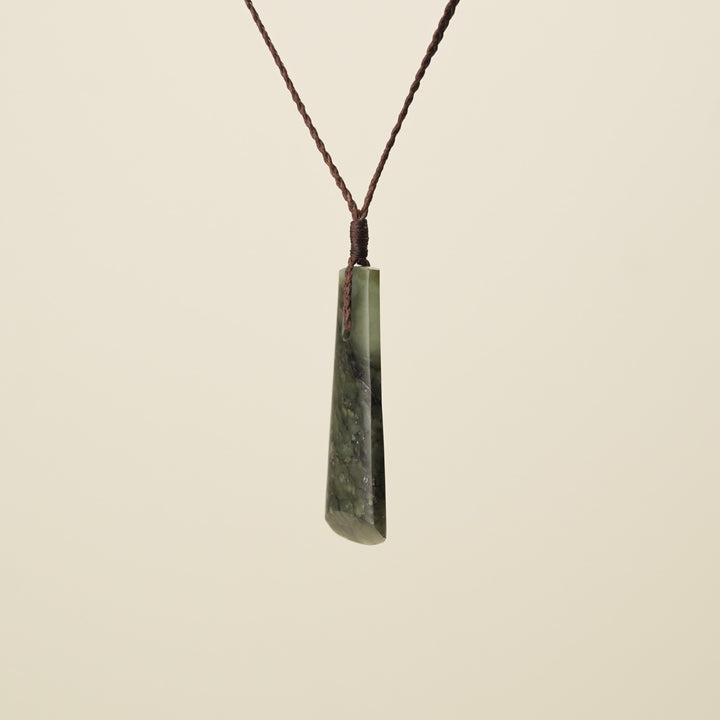 Toki Kōkopu Pounamu Medium Large Pendant, Brown Binding