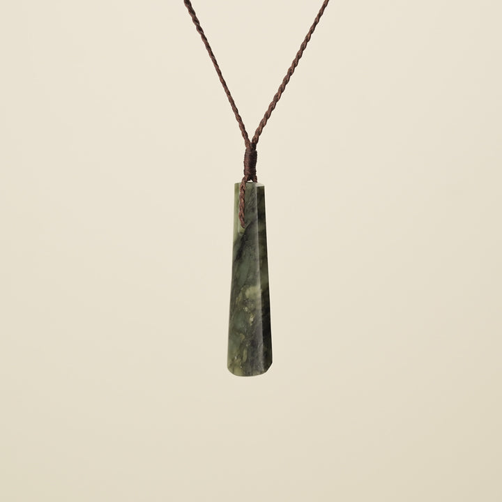Toki Kōkopu Pounamu Medium Large Pendant, Brown Binding