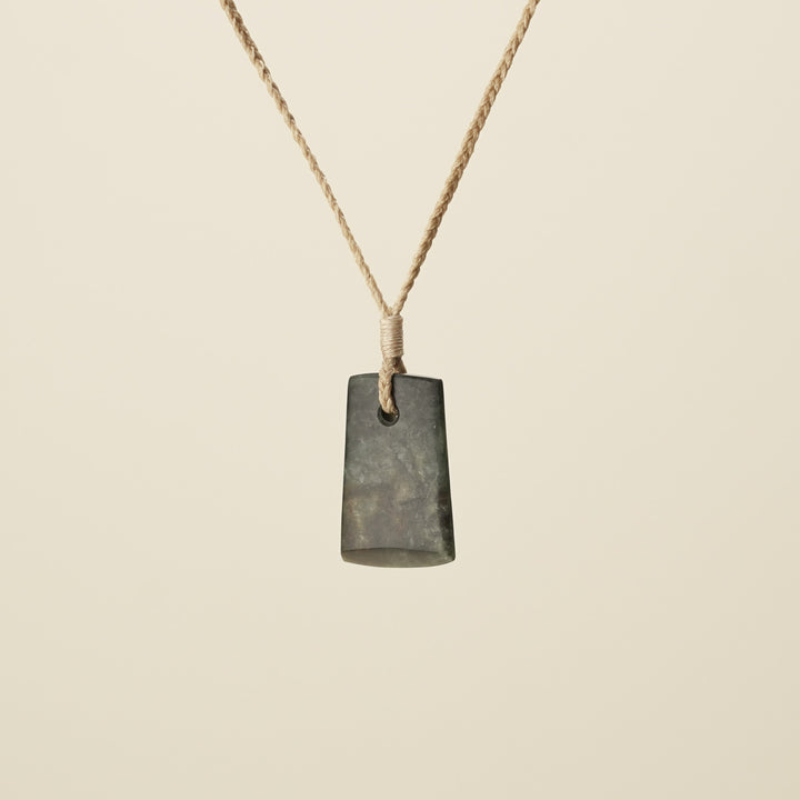 Toki Totoweka Pounamu Small Pendant, Tan Binding
