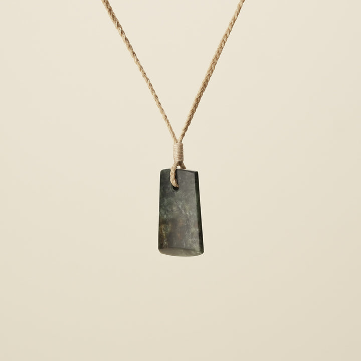 Toki Totoweka Pounamu Small Pendant, Tan Binding
