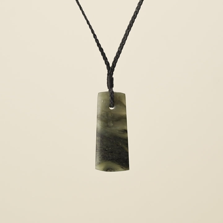 Toki Kōkopu Pounamu Small Medium Pendant, Black Binding
