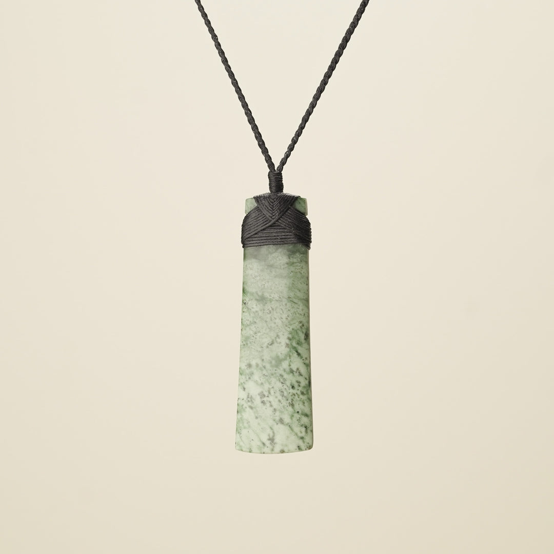 Toki Kōkopu Pounamu Large Pendant