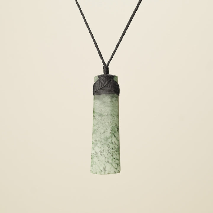 Toki Kōkopu Pounamu Large Pendant