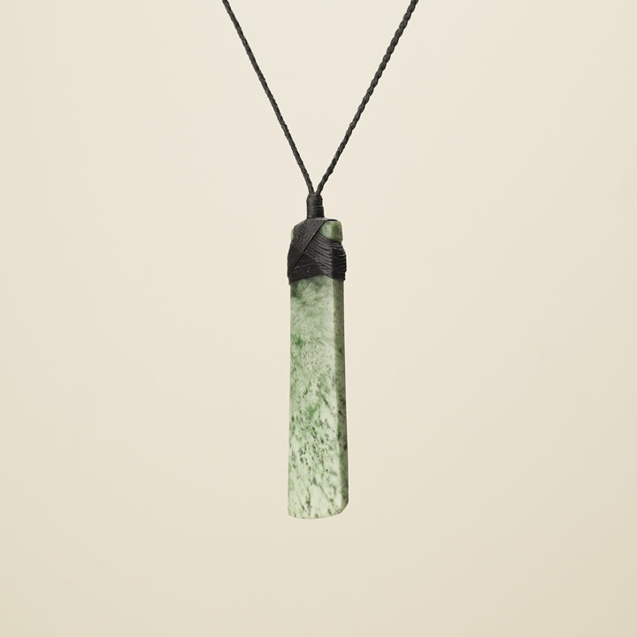 Toki Kōkopu Pounamu Large Pendant