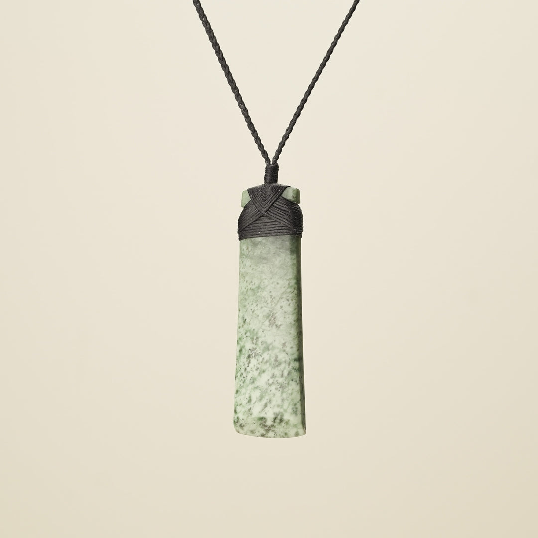 Toki Kōkopu Pounamu Large Pendant