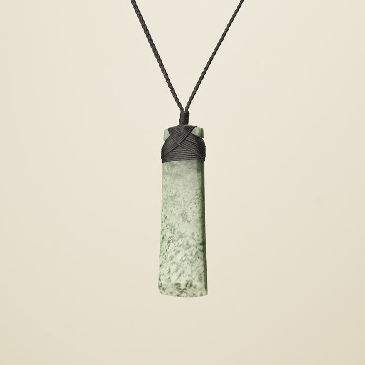 Toki Kōkopu Pounamu Large Pendant