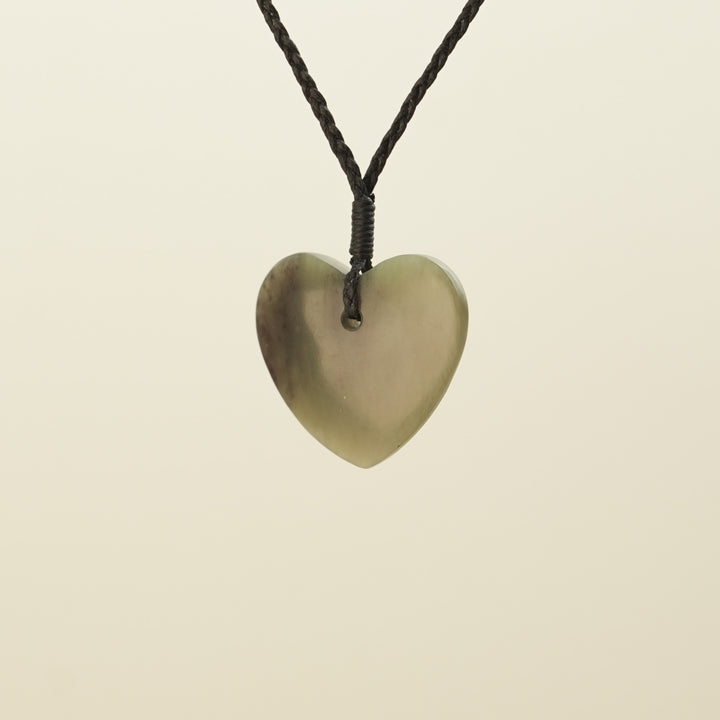 Manawa Inanga Pounamu Small Medium Pendant