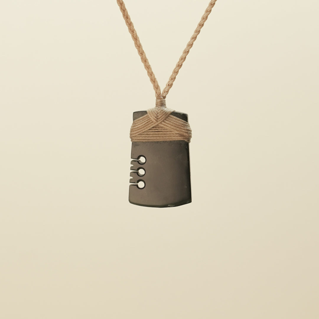 Notched Toki Kawakawa Small Pounamu Pendant