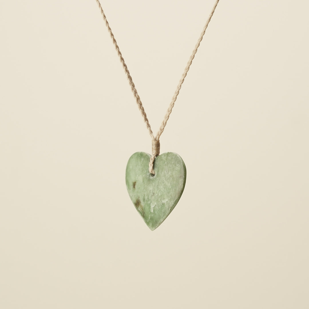 Medium Kahurangi Pounamu Heart