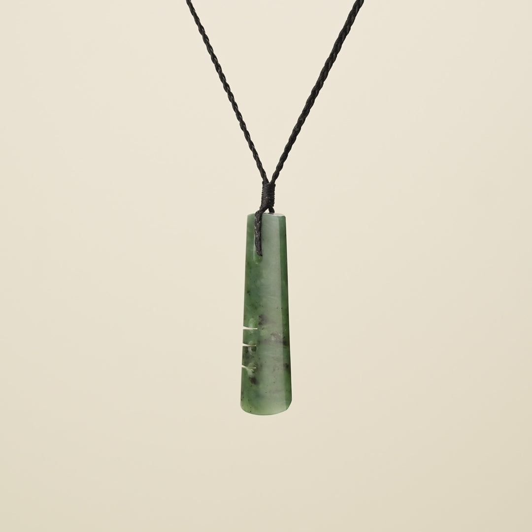 Notched Toki Kawakawa Pounamu Medium Pendant, Black Binding