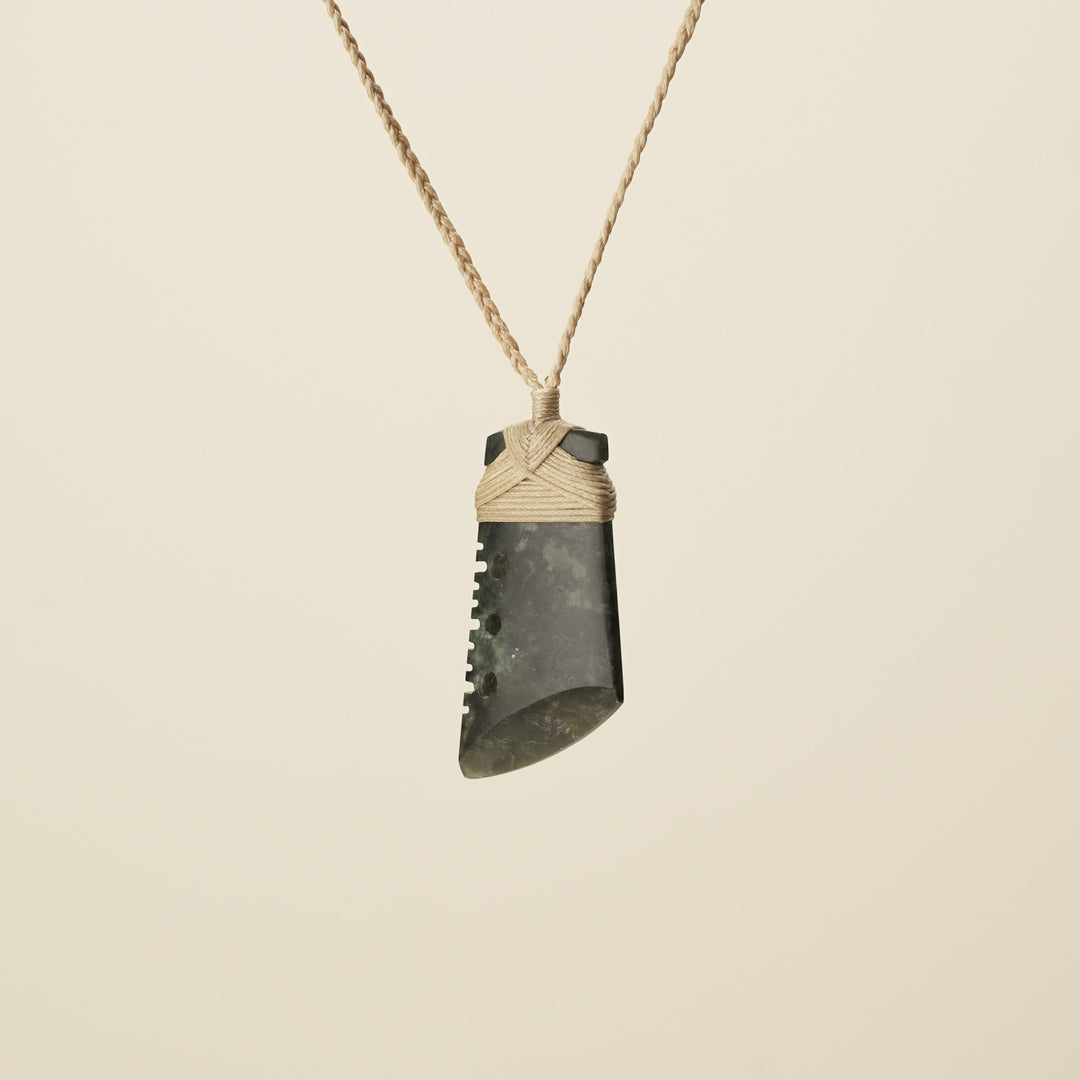 Angled Notched Toki Small Medium