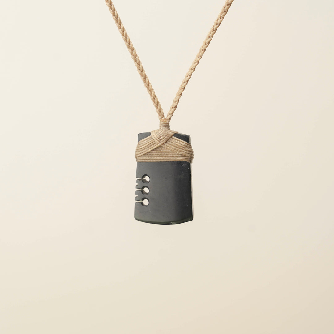 Notched Toki Kawakawa Small Pounamu Pendant