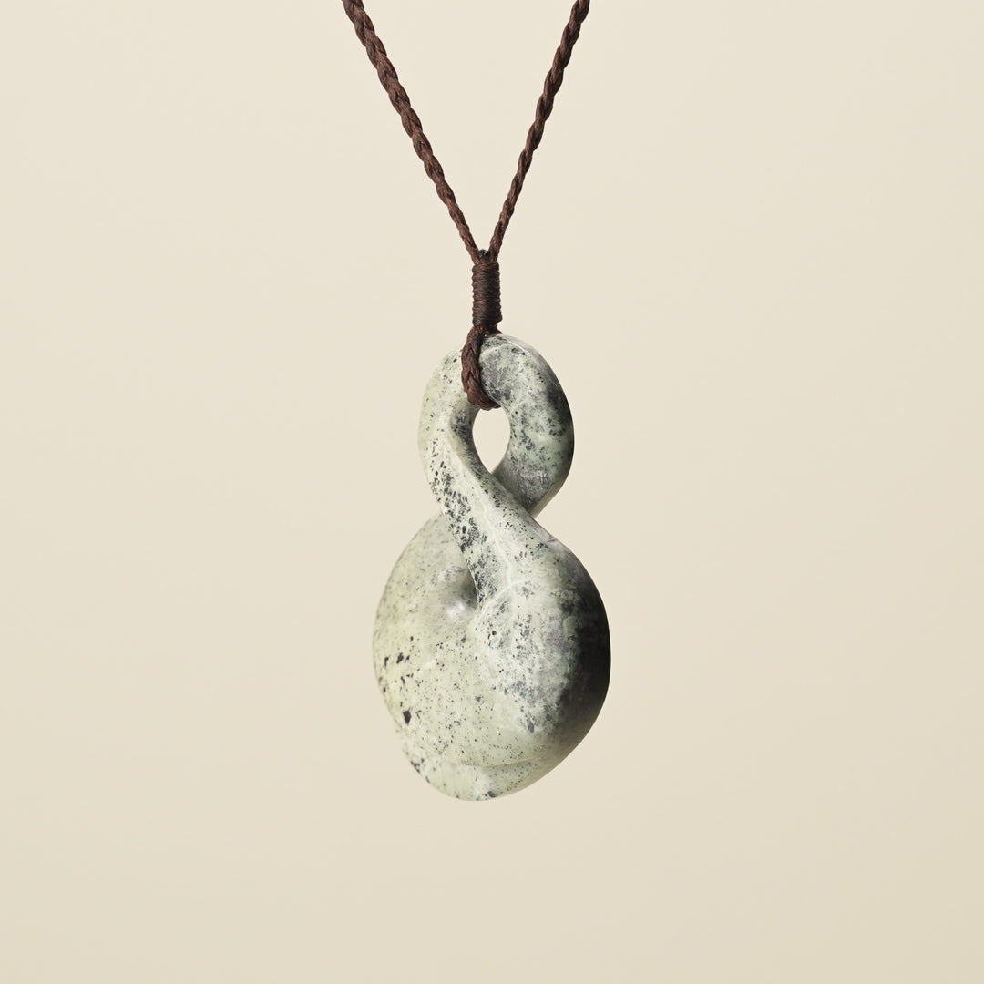 Pikorua Kōkopu Pounamu – Large