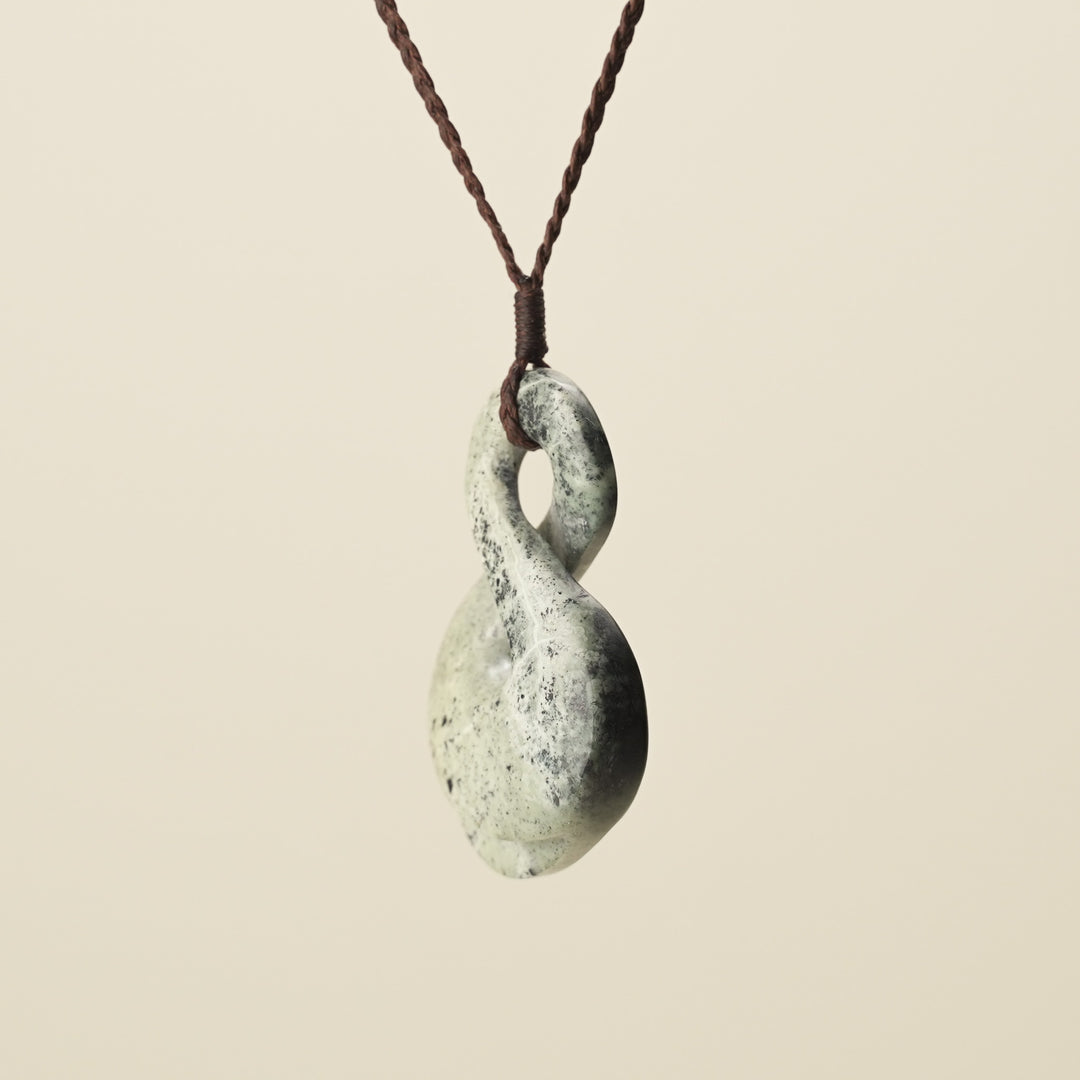 Pikorua Kōkopu Pounamu – Large