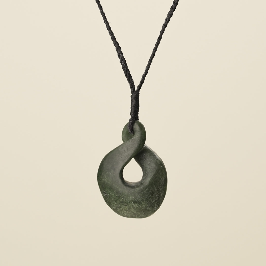 Pikorua Kōkopu Pounamu Medium