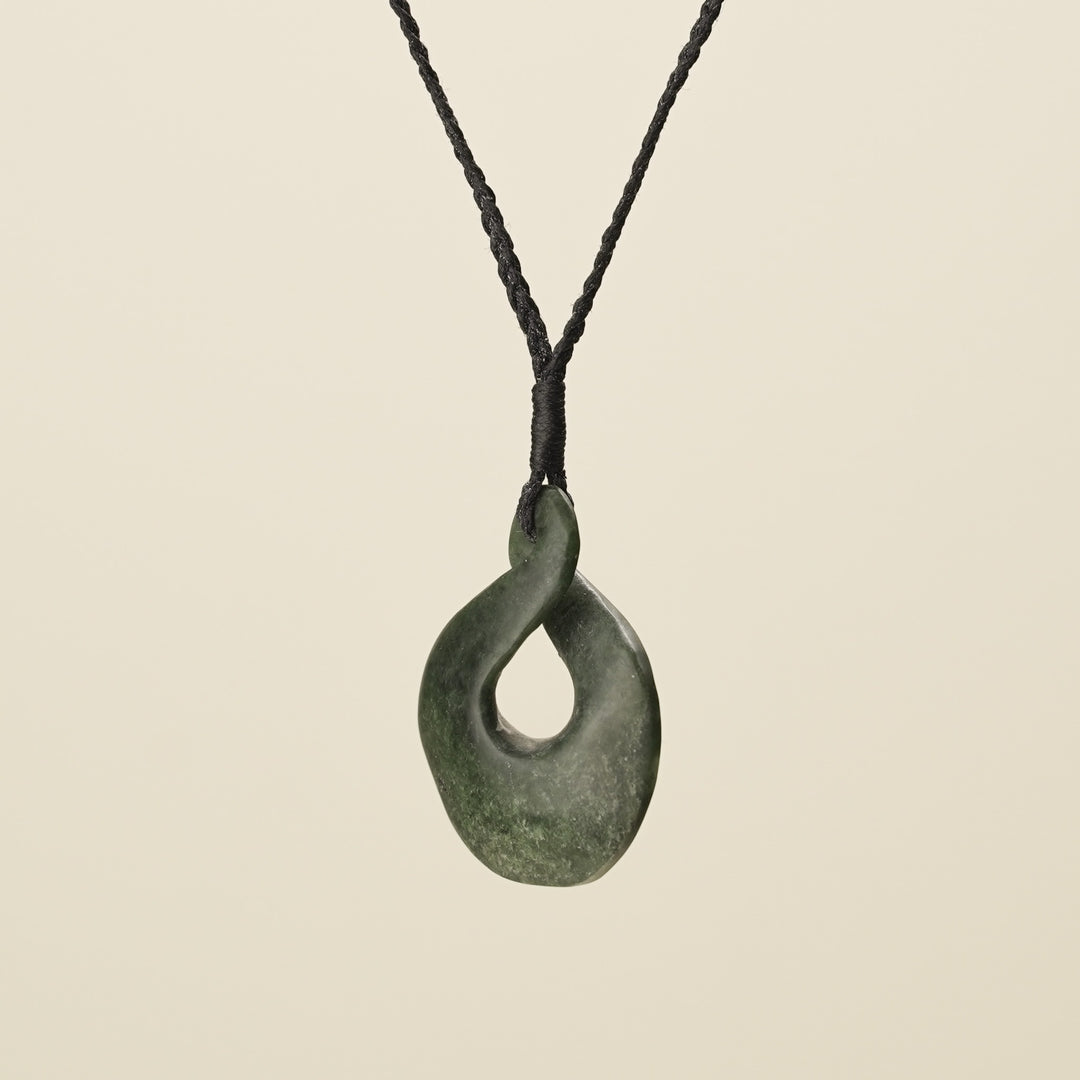 Pikorua Kōkopu Pounamu Medium