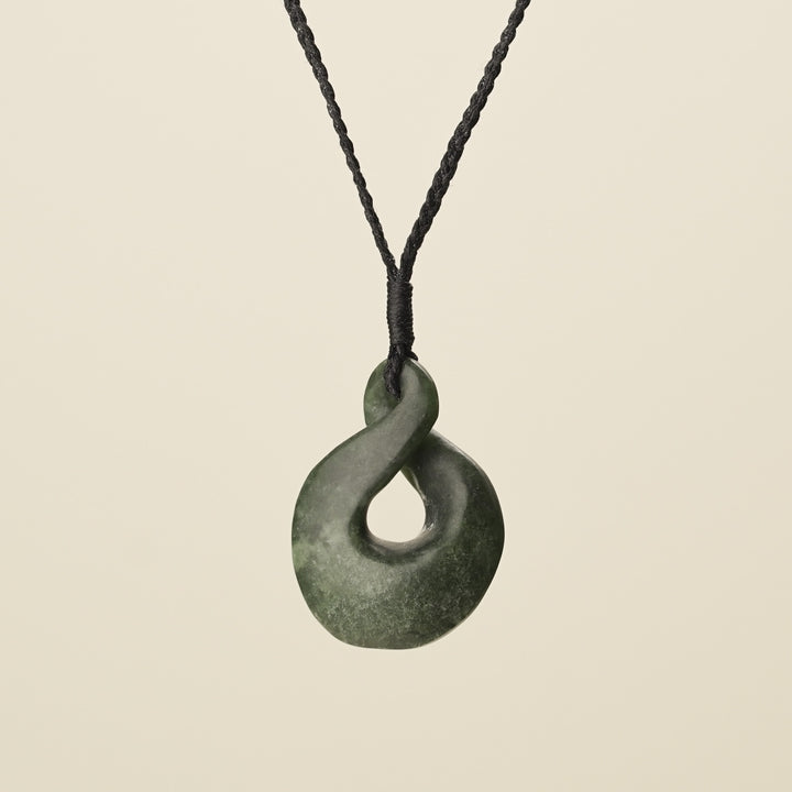 Pikorua Kōkopu Pounamu Medium