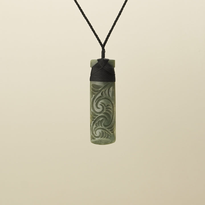 Toki Medium Inanga Whakarei Pounamu Pendant