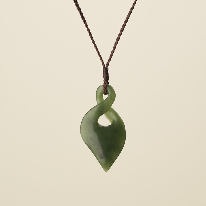 Pikorua Kawakawa Pounamu Large, Brown Binding