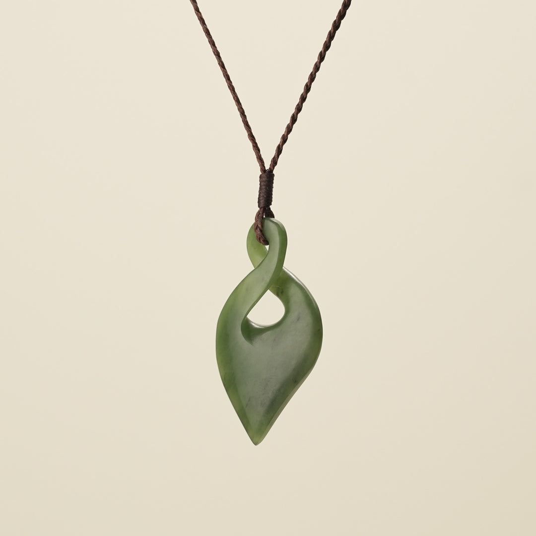 Pikorua Kawakawa Pounamu Large, Brown Binding