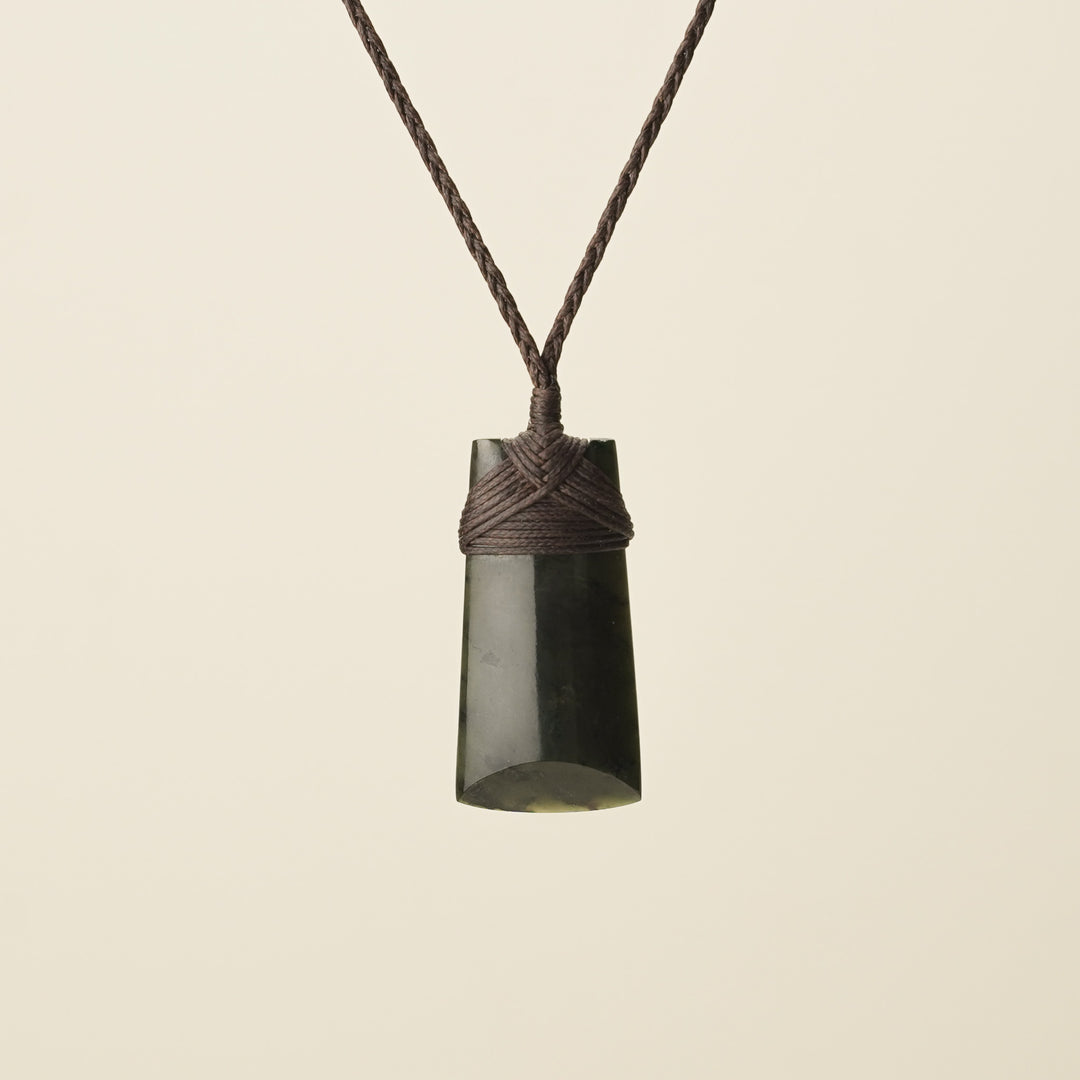 Toki Pounamu Small, Brown Binding