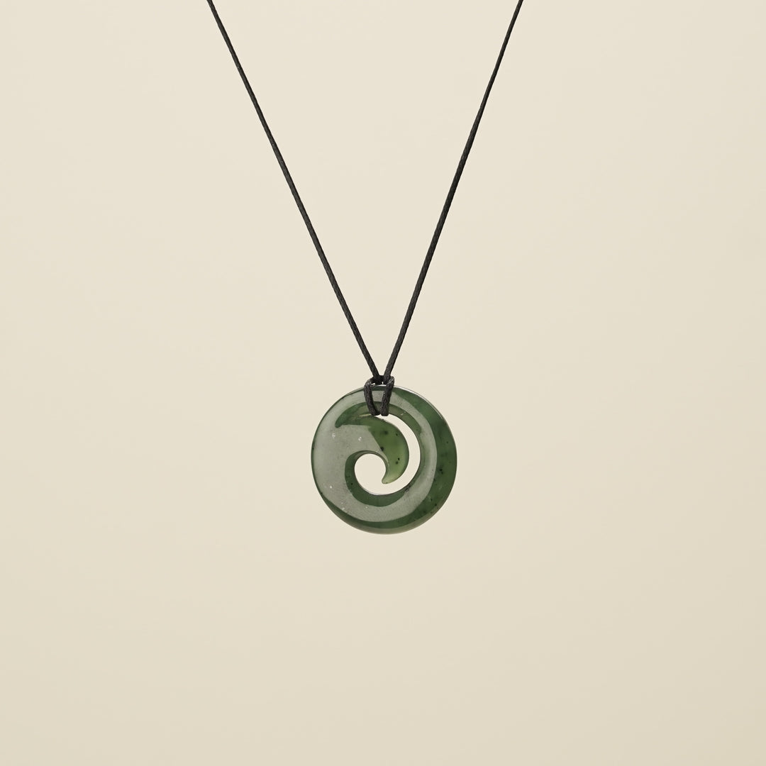 Koru – Greenstone Extra Small Pendant