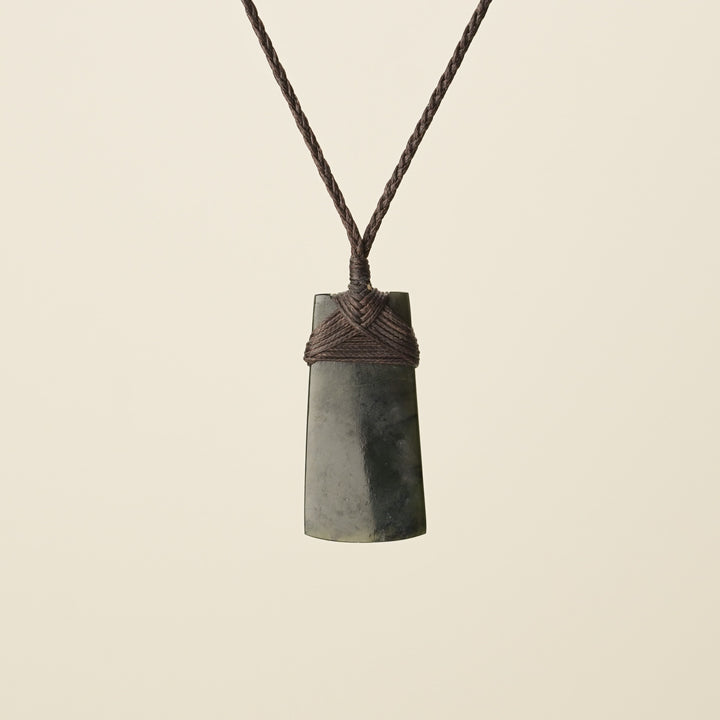 Toki Pounamu Small, Brown Binding
