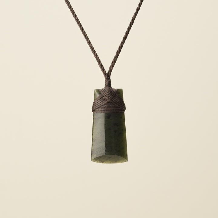 Toki Pounamu Small, Brown Binding