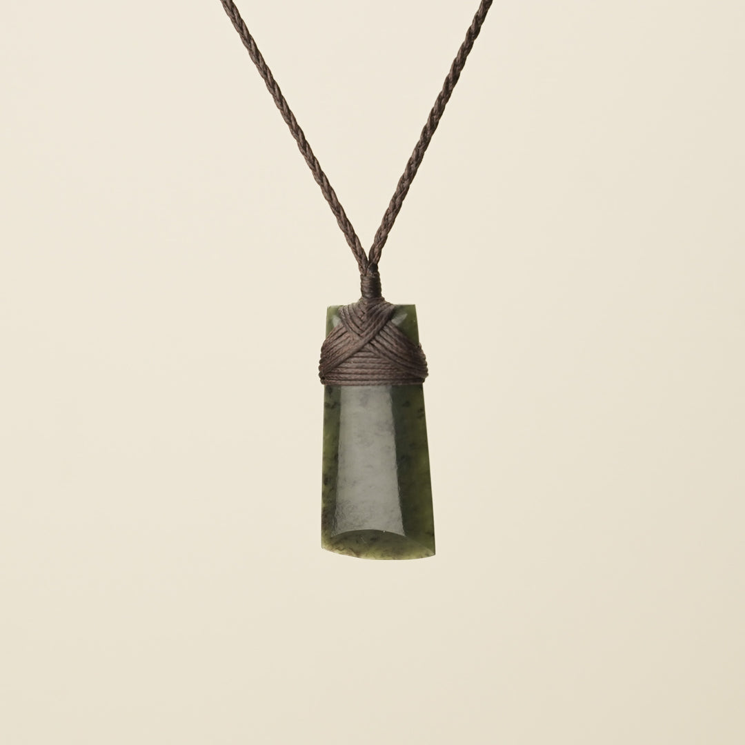 Toki Pounamu Small, Brown Binding